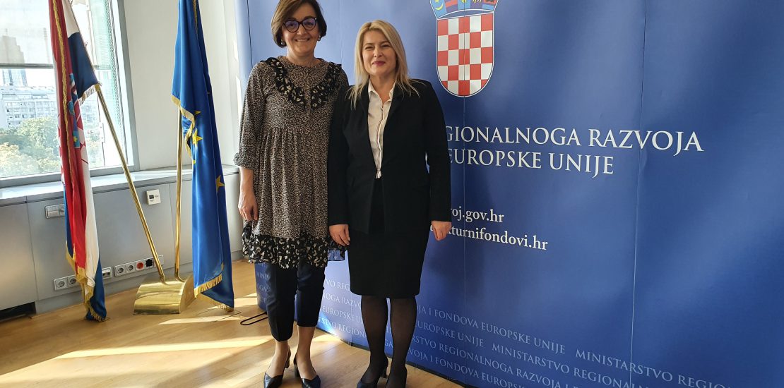 Državna tajnica Ministarstva regionalnog razvoja i fondova Europske unije Spomenka Đurić održala je sastanak sa ravnateljicom Razvojne agencije Zagreb Željkom Kovačić i pomoćnikom ravnateljice Julijem Katančevićem